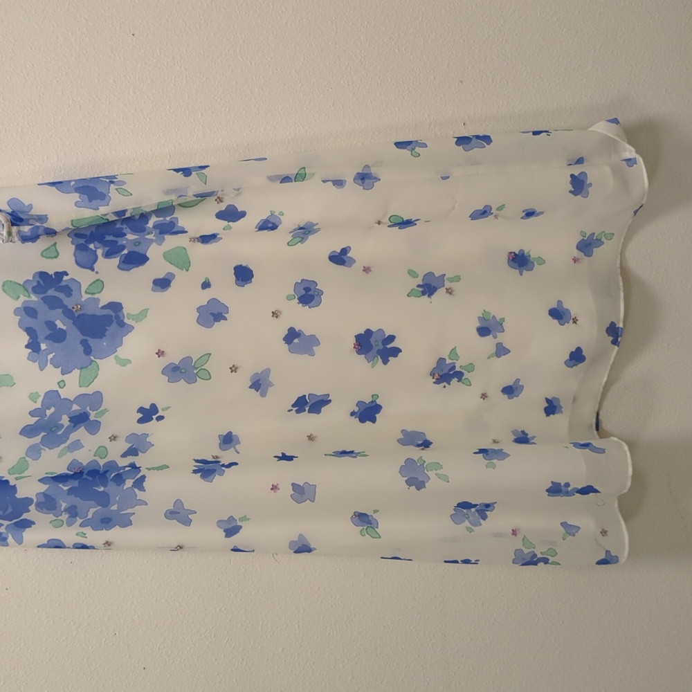 MSSP Max Studio Floral Dress - Elegant White with Blue Accents - Picture 2 of 14